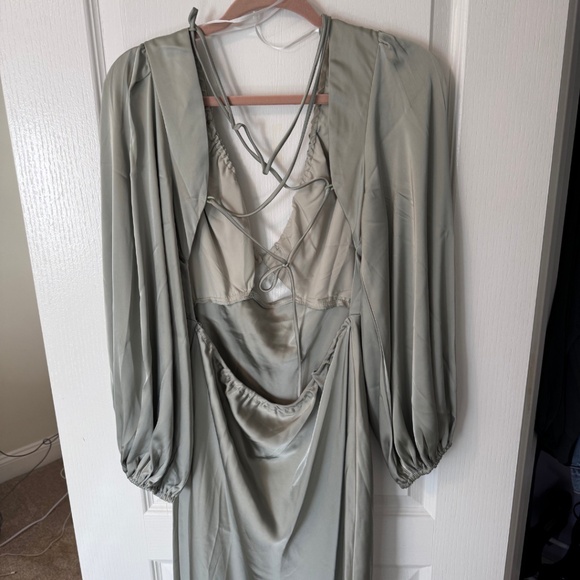 Cleo Midi Dress - Olive - Picture 5 of 10